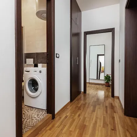Apartamento Two Bedroom Trg Belgrado